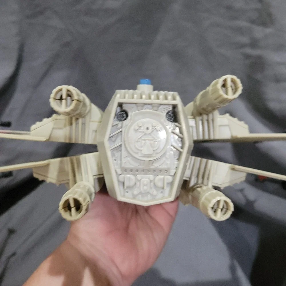 Star Wars Vintage ESB Battle Damaged X-Wing Fighter Kenner 1983 NOT Working